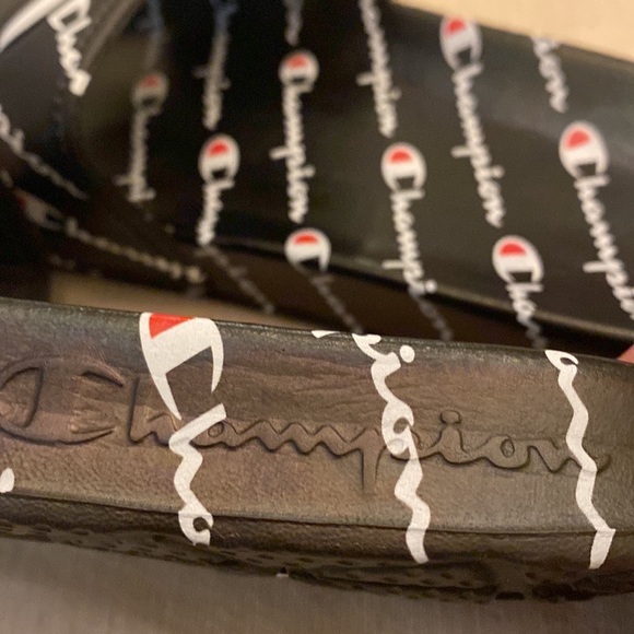 Champion slides, black, NWT, size 9.5 US / 43 EU - Picture 4 of 5
